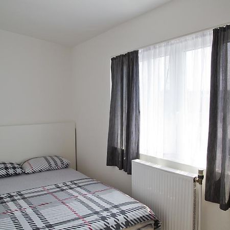 Mansarda Apartment Belgrad Exteriör bild