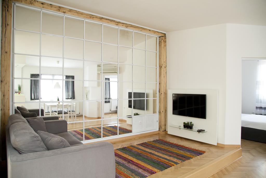 Mansarda Apartment Belgrad Exteriör bild